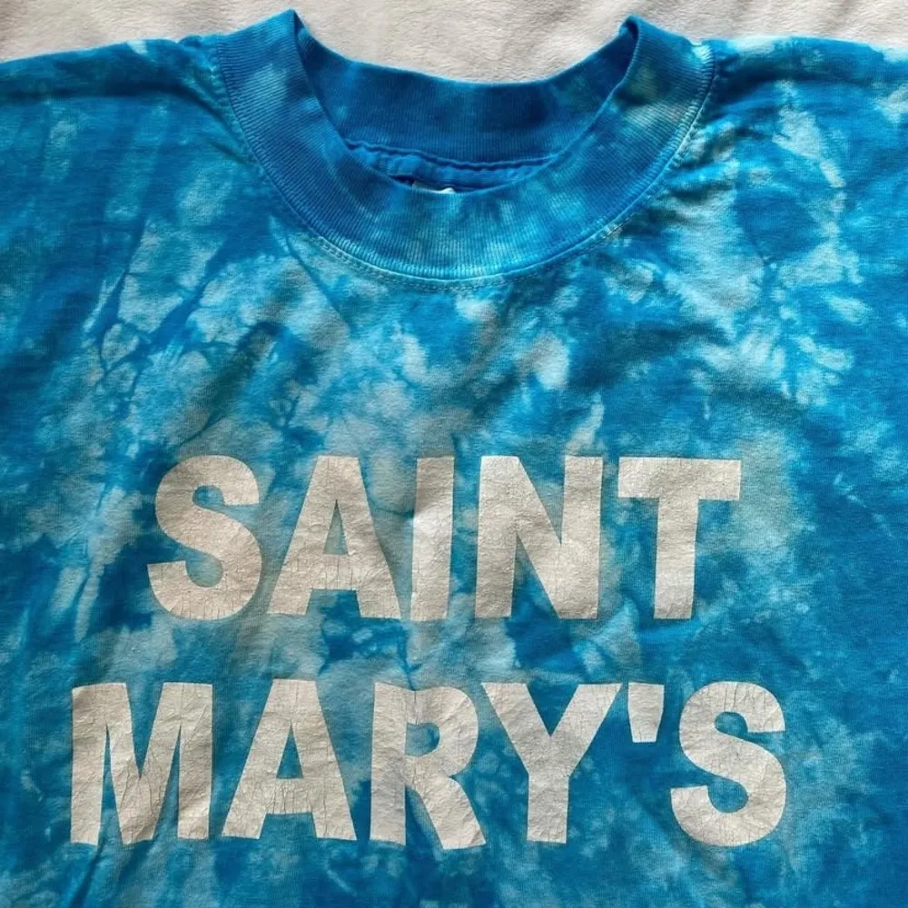 blue and white tie dye Saint Mary’s College cotton vintage shirt - Image 9