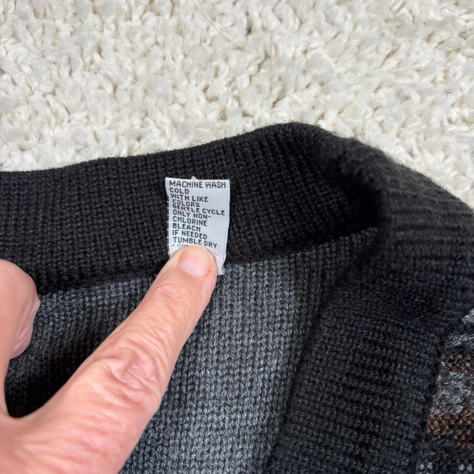 BKE by Buckle Women Gray Black Stripe V Neck Button Cardigan Sweater Size S - Image 5