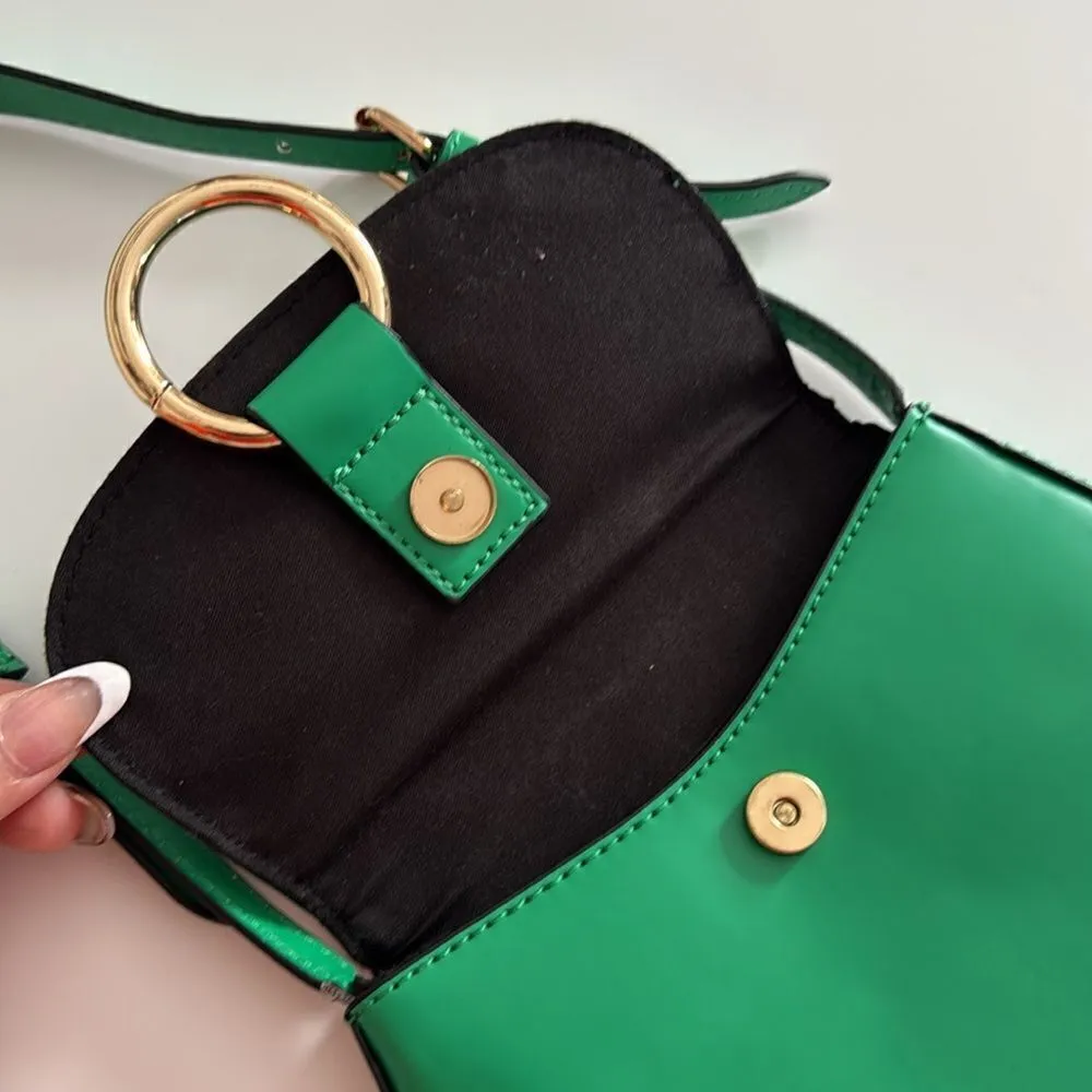 Forever 21  Green PU Solid Shoulder EUC - Image 5