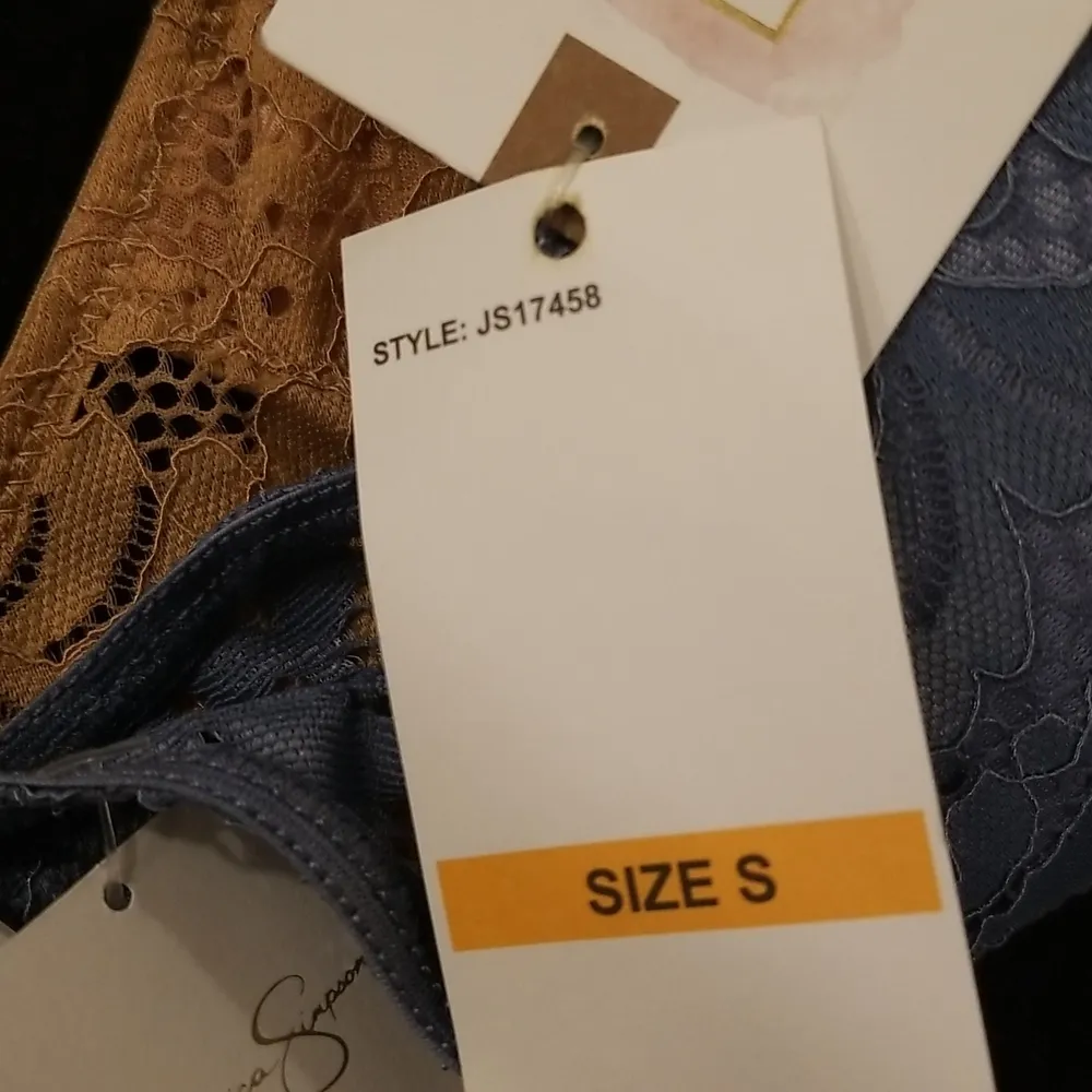 💕JESSICA SIMPSON💕 2 Pack Lace Bralettes ~ Blue & Nude/Tan Small S NWT - Image 9