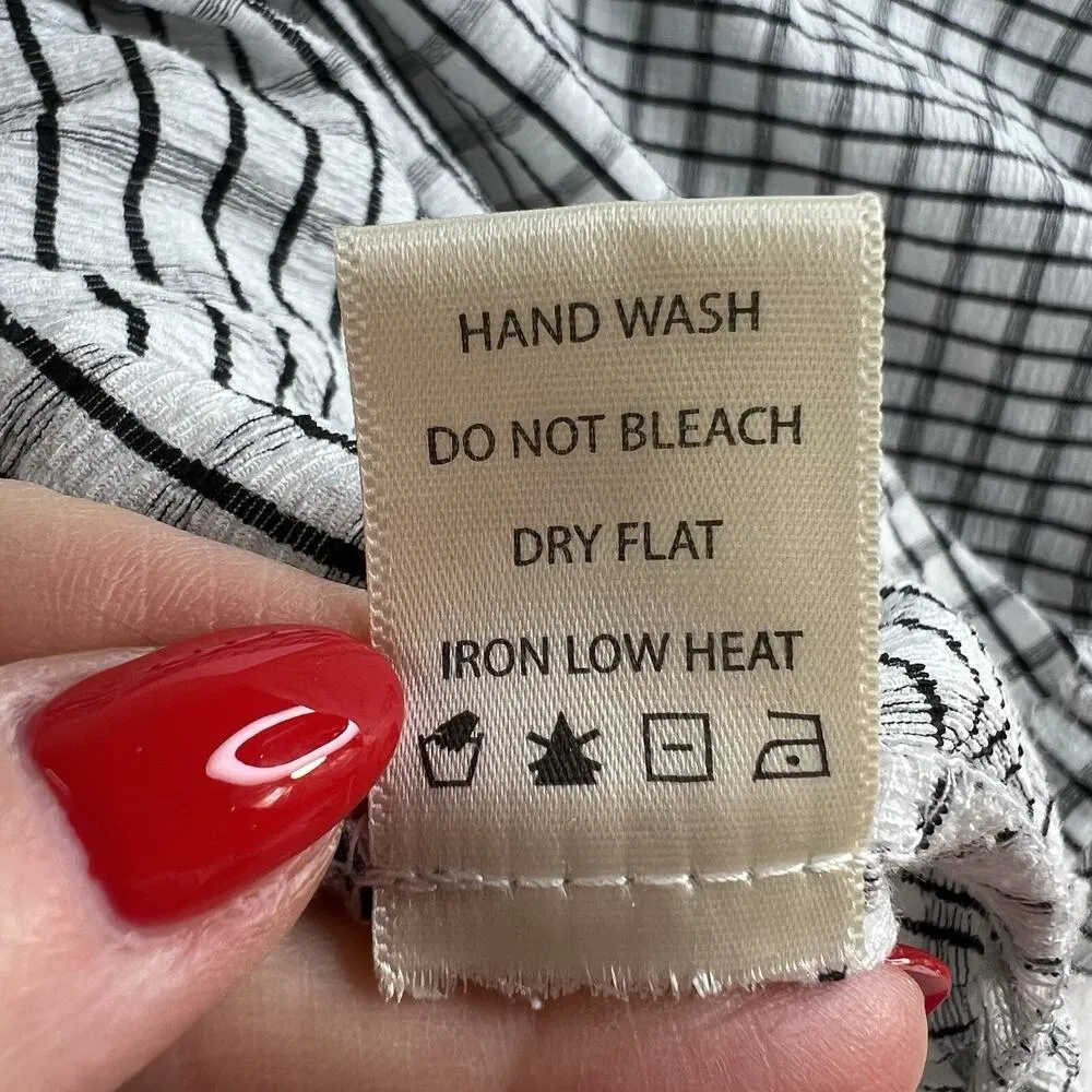 Max Studio 1X Top V-Neck Blouse Tie Neck Crepe White Black Plaid 3/4 Sleeve - Image 9