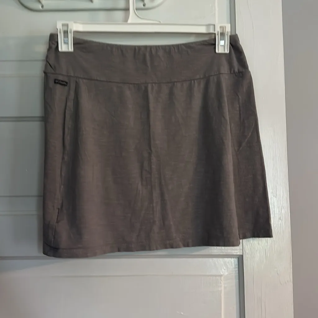 Columbia Gray Women's Skirt Size M - Image 3