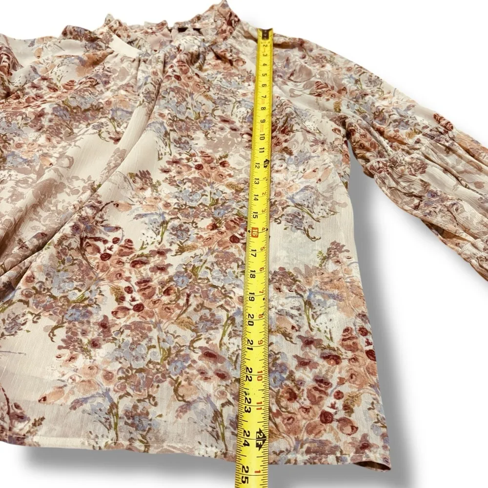 Vici Cream Beige Floral Ruffle Blouse – Size Large - Image 8