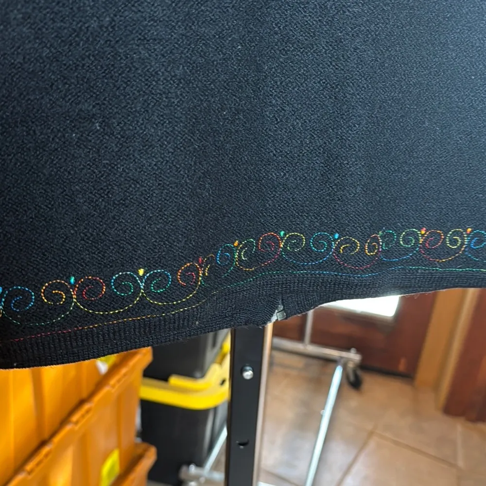 BECHAMEL Black Wool Multicolor Embroidered Zip Up Sweater Vest Womens Size Large - Image 7