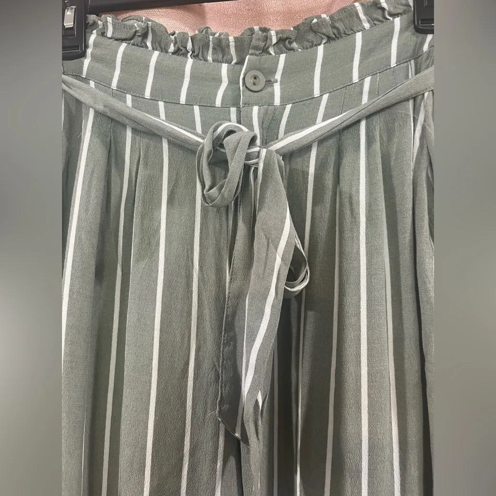 Forever 21 pant - Image 3