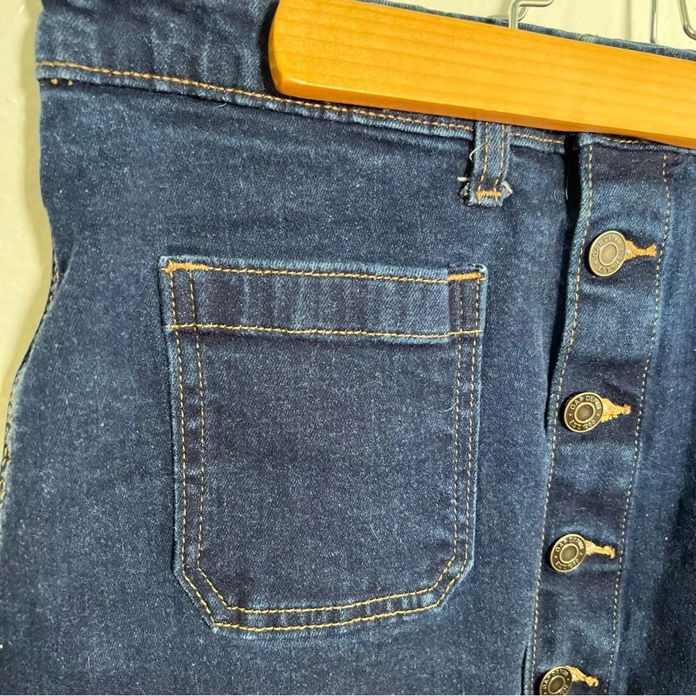 Gap  Button Front Denim Mini Skirt Dark Wash - Image 5