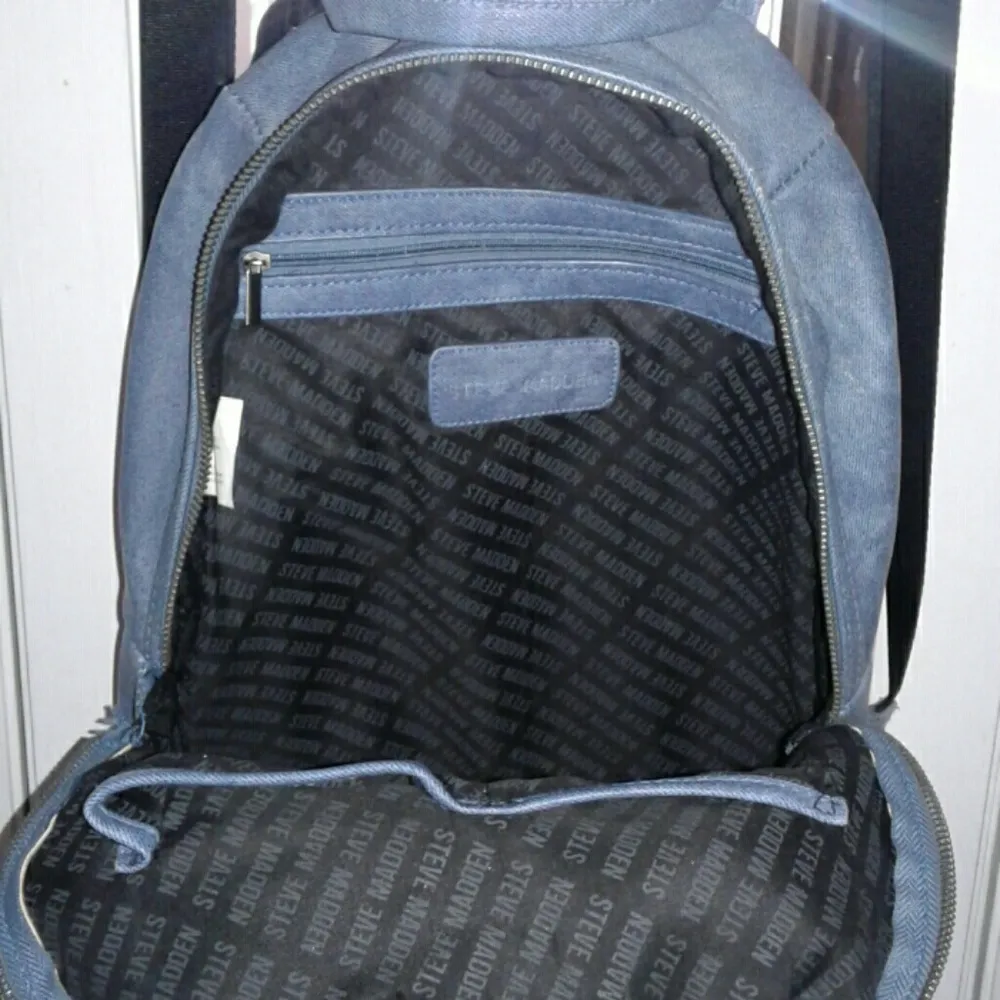 Steve Madden Small Backpack - Image 4