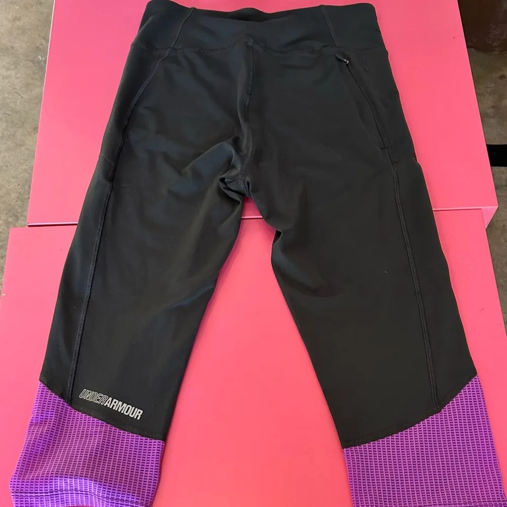 Under Armour Black and Purple capri length Leggings with Mesh Detail - Image 2
