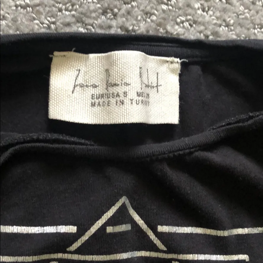 🇺🇸 BOGO Zara top - Image 4