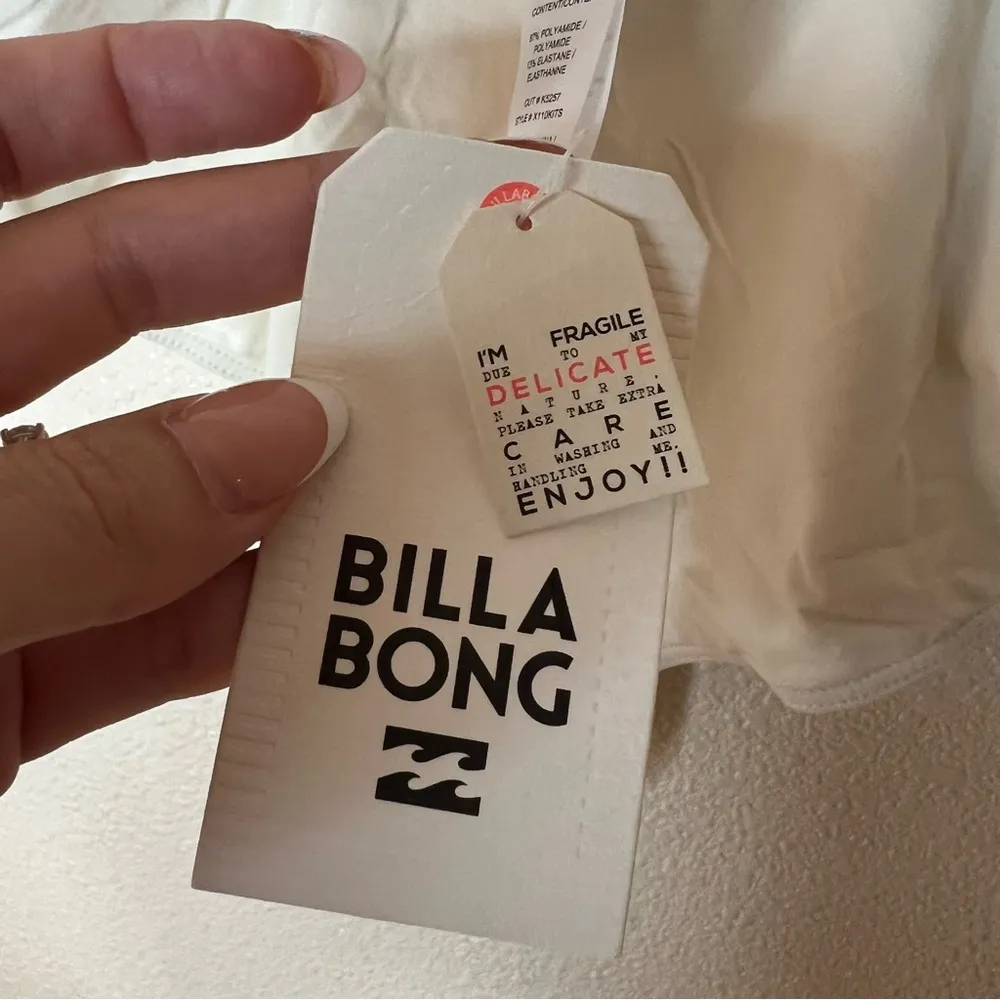 Billabong  seashell white macrame halter low back one piece swimsuit NEW large - Image 7