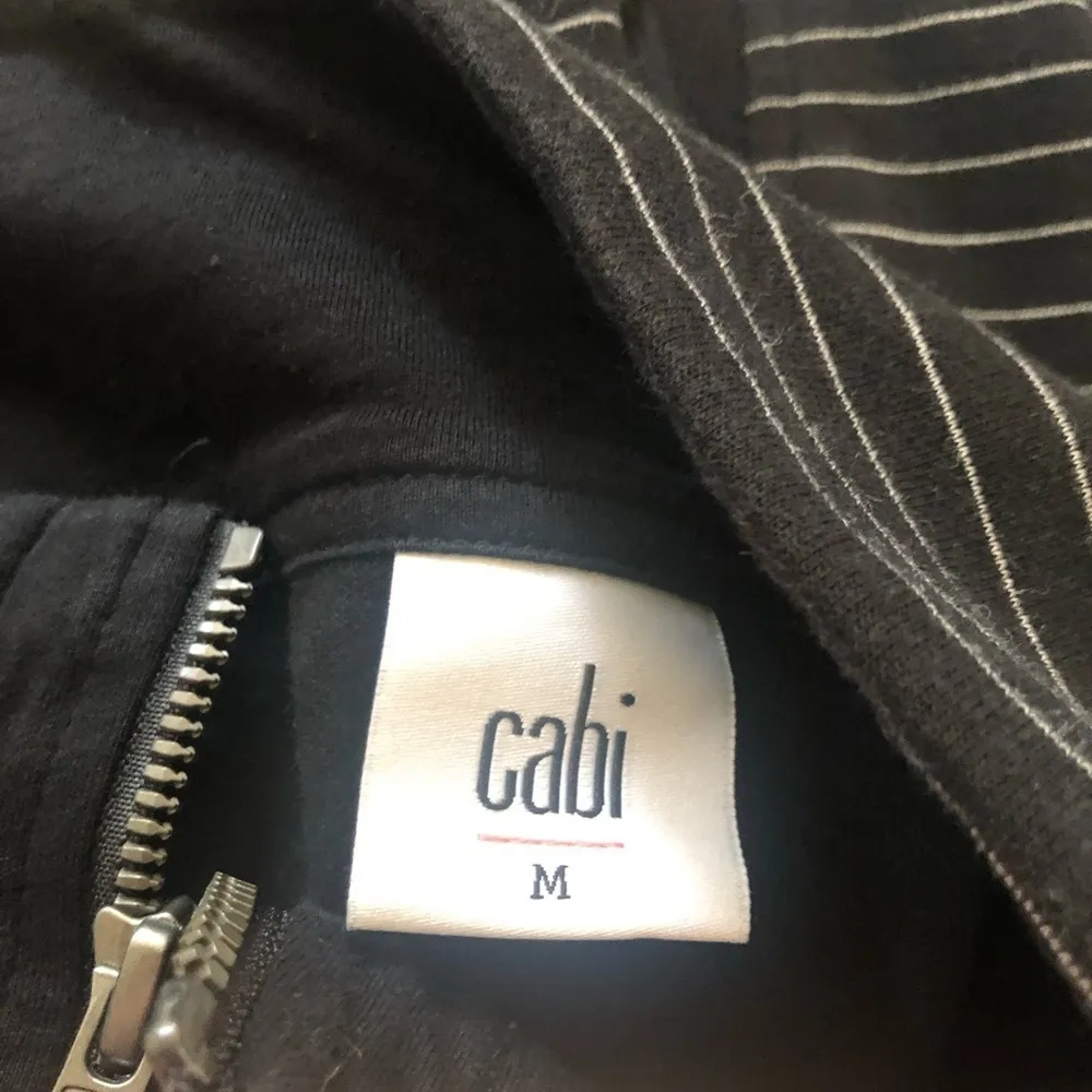 CABI Sprint Striped Jacket Sz. M #3378 Full Zip Up Curved Back Hem Black Sporty - Image 8