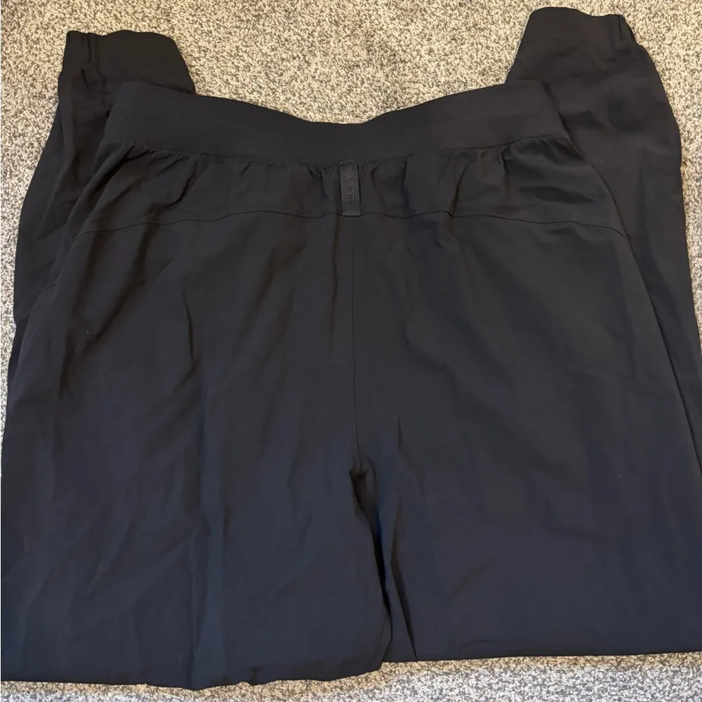 Lululemon License to Train High-Rise Pant - Image 3