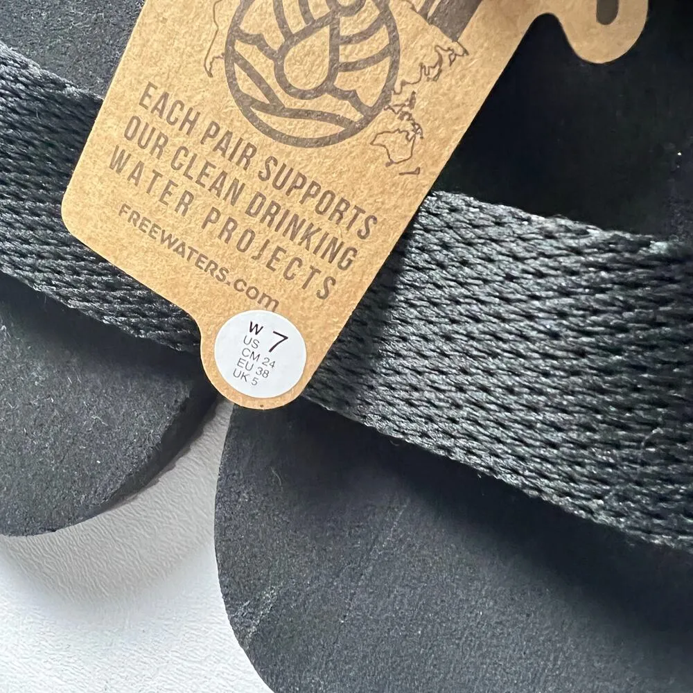 Freewaters Women’s Double. Strap Supreem La Jolla Black Sandal Sz 7 - Image 10