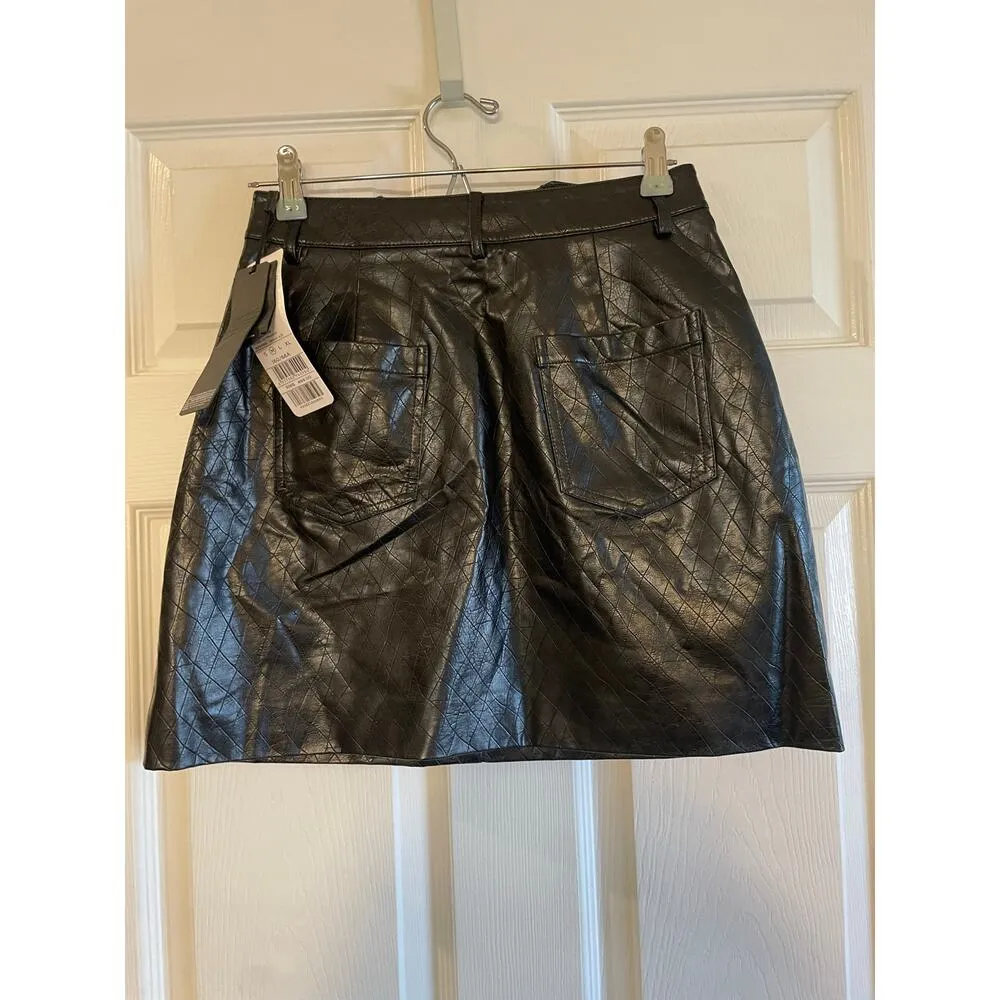 NWT Peacebird quilted black faux leather mini skirt size M *CHECK MEASUREMENTS* Size M - Image 2