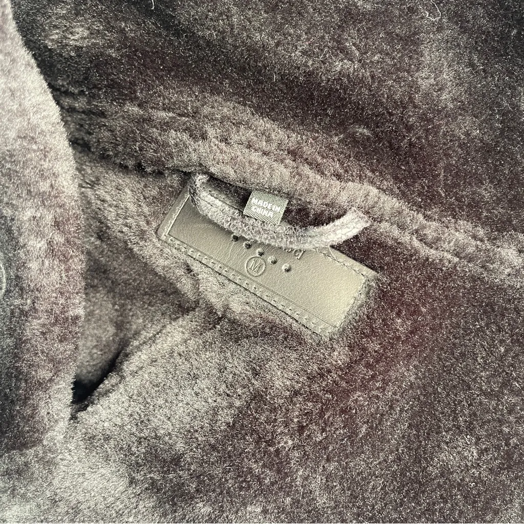 3636. Blank NYC Sherpa and Leather Oversized Vest in Night Watch Sz M - Image 7