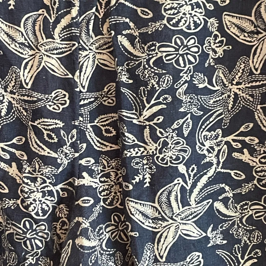 Sundance Floral Patterned linen Shorts w/ Gray Waistband gray/blue size XL - Image 3