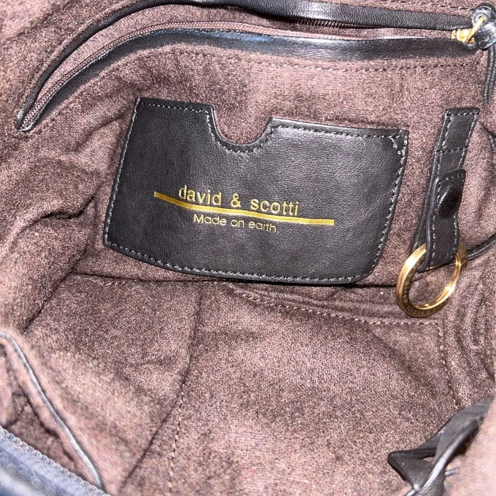 David & scotti Made on earth black purse - Image 11