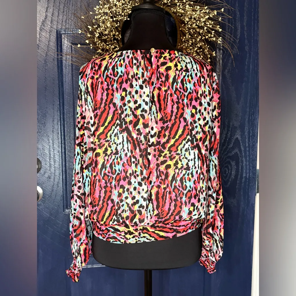 Marc New York Long Sleeve Smocked Blouse size Small - Image 4