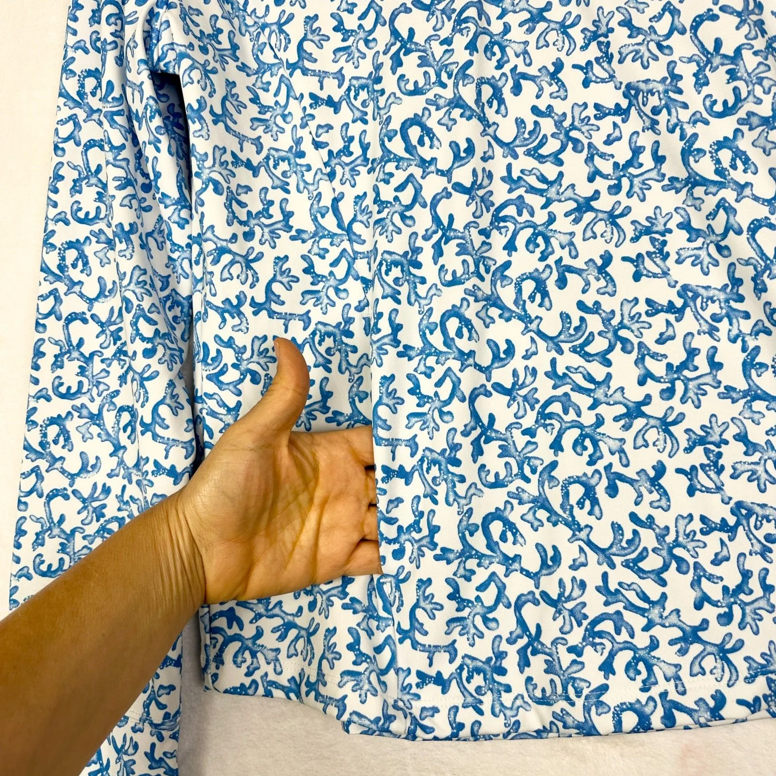 Tommy Bahama Golf Tennis Half Zip Pullover Size XL Coral Reef Pockets Cuffins - Image 4