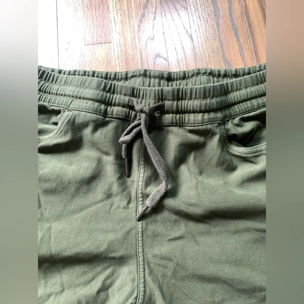 Athleta green pants medium - Image 3