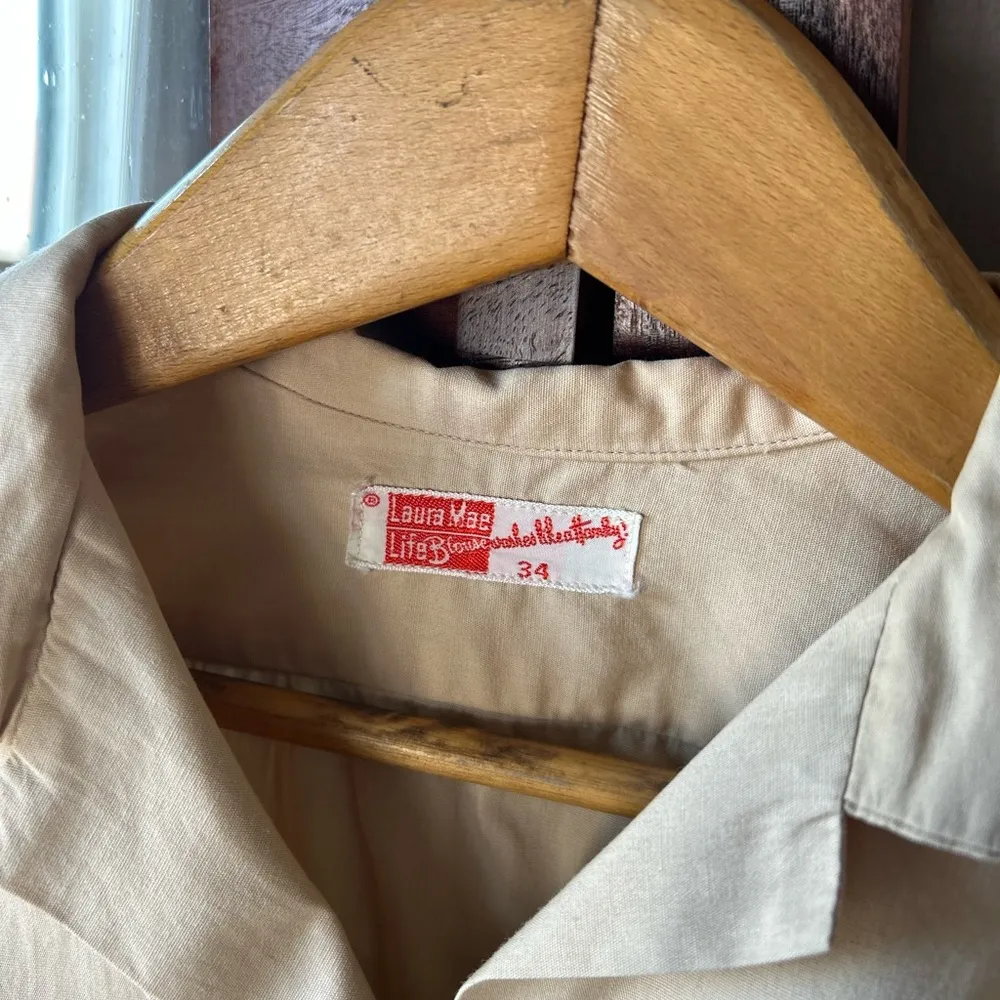 Vintage 1960s Blouse Top *Laura Mae Life Blouse Washes Like A Hanky* Size 34 Tan - Image 2