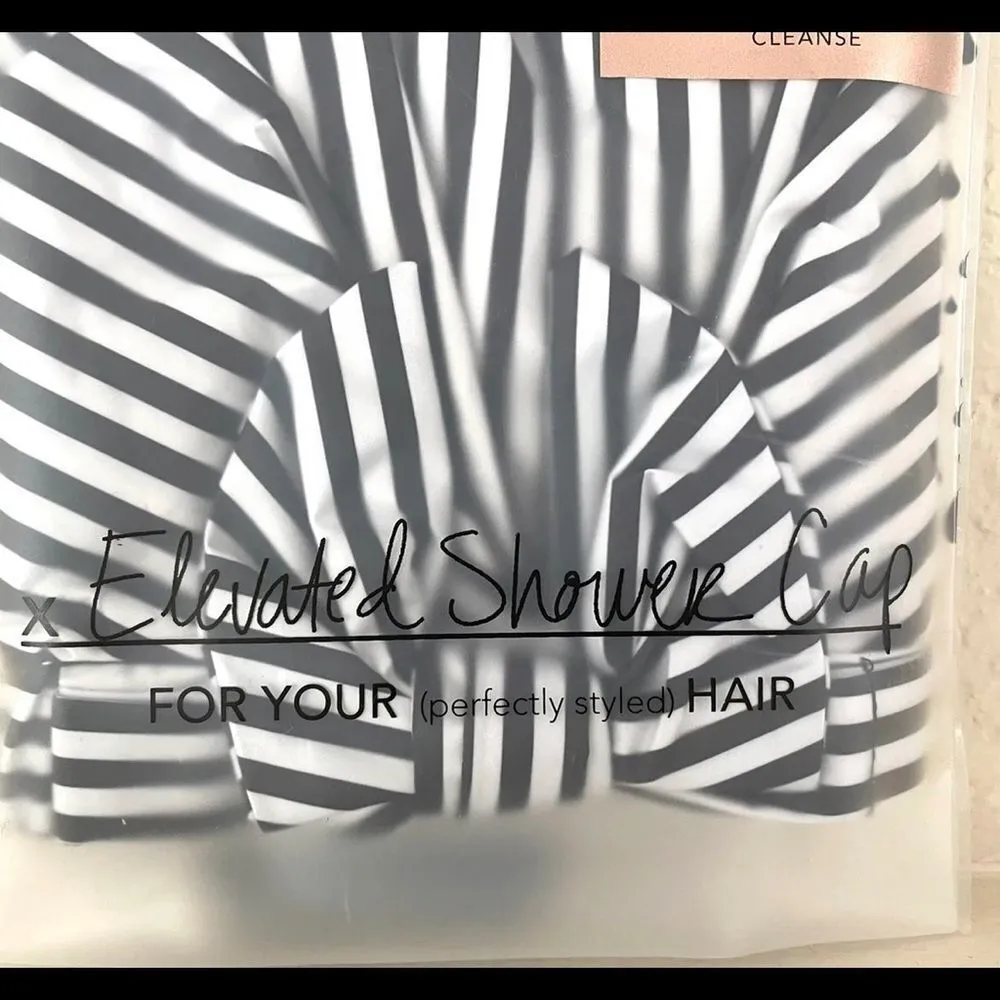 Kitsch black and white shower cap - Image 7