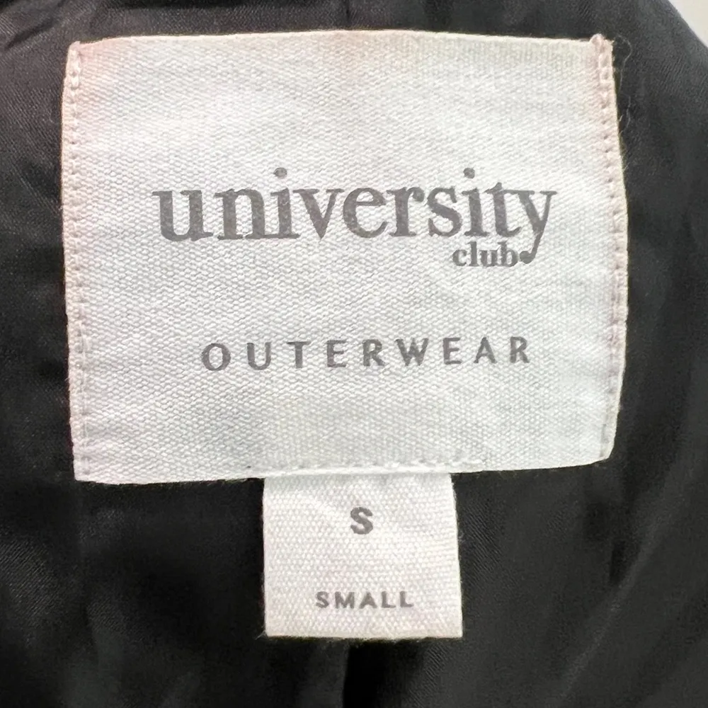 Very Nice Gently Used Plaid Blazer Gray - Image 7