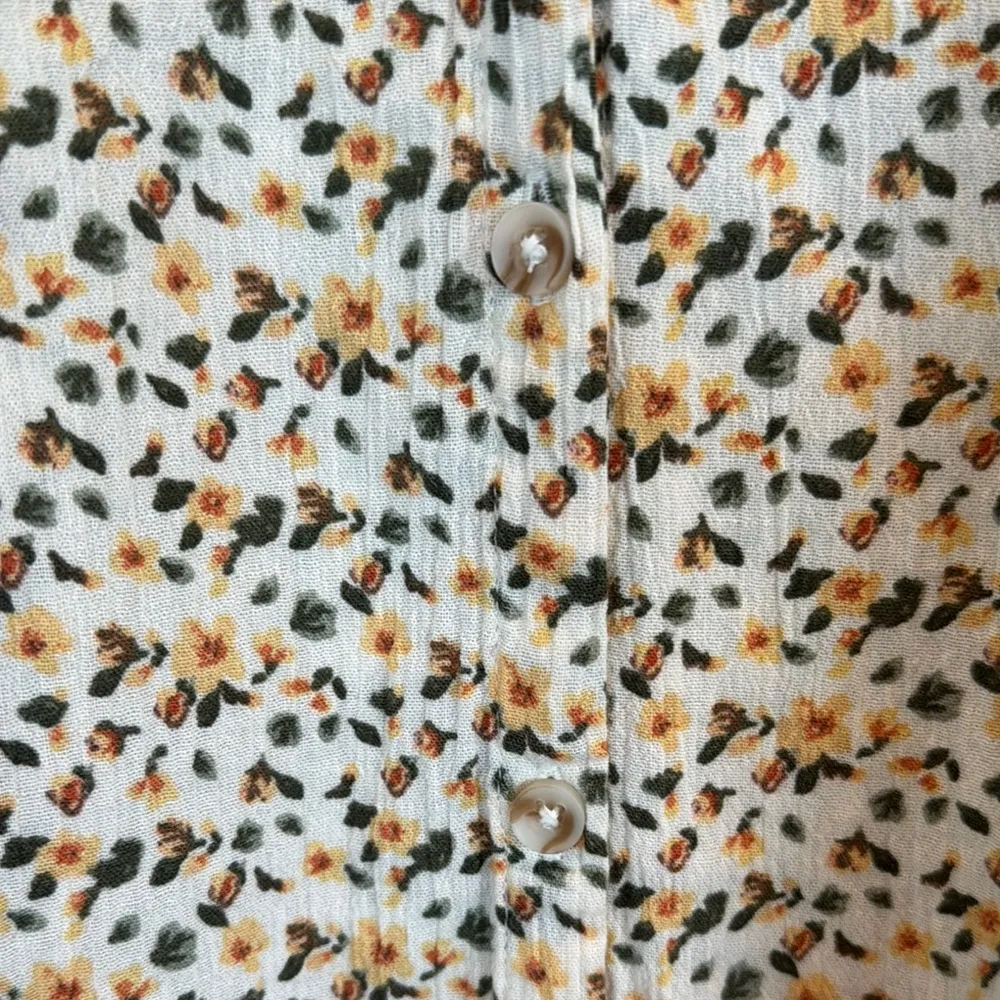 Wonderly  Cream Ruffled Blouse with Peter Pan Collar - Image 4