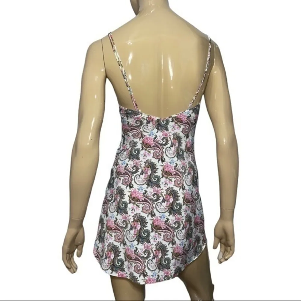 Victoria’s Secret Women’s Size P XS Vintage Paisley Printed Chemise w Cream Lace - Image 4