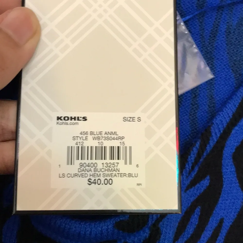 NWT Kohl’s Blue Animal Print Sweater - Image 4