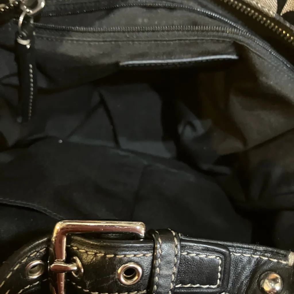 Coach Classic Canvas Signature HAMPTON Handbag - Image 3