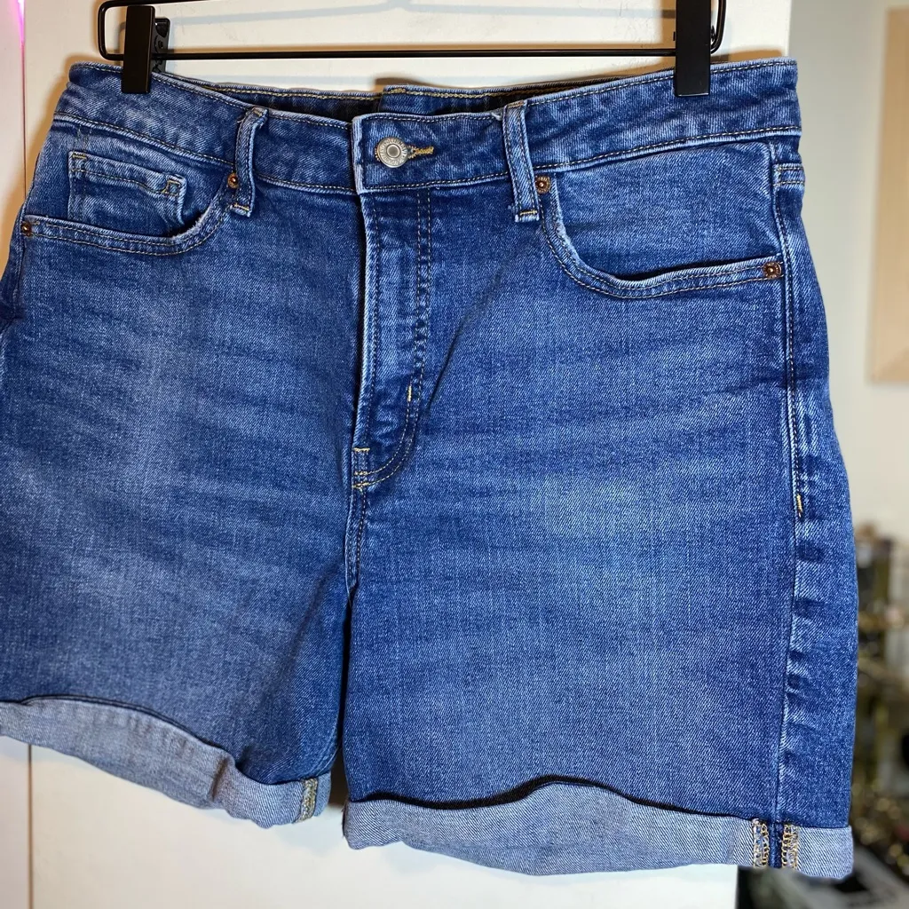 Old Navy OG Straight High-Rise Blue Jean Shorts 14 EUC - Image 6