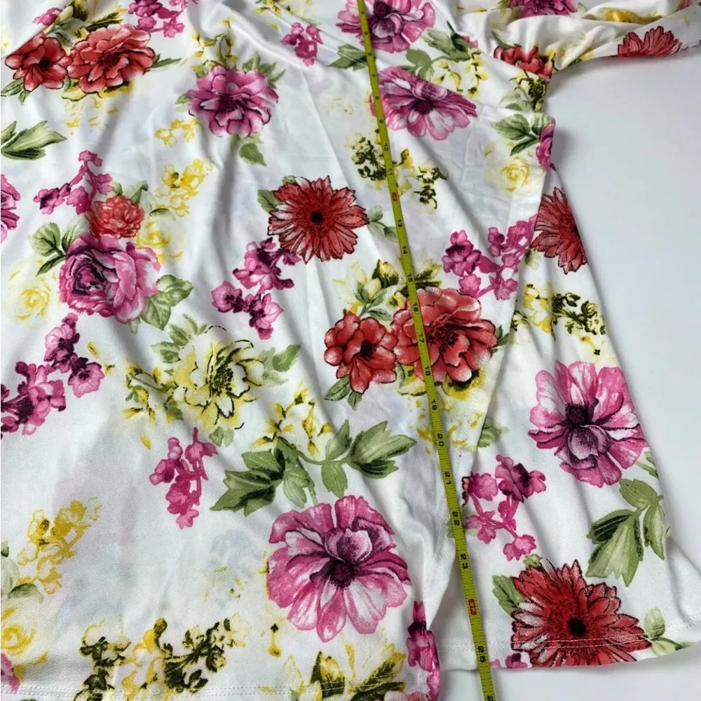 Rags Couture White Multicolor Floral Cardigan Size M - Image 5