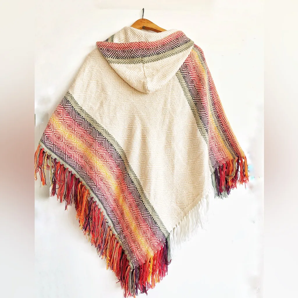 Knit Boho Style Poncho Orange Size undefined - Image 6