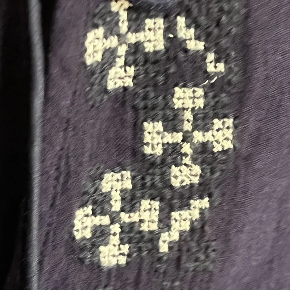 American Eagle Women’s  Embroidered Cover Up Or Tunic Top Size‎ Small Navy Blue - Image 3