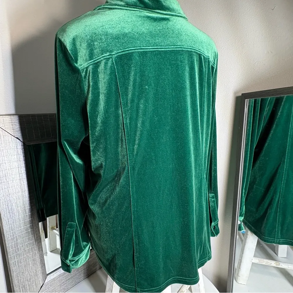 Belle by Kim gravel crushed velvet big shirt size 2X woman’s Green - Image 10