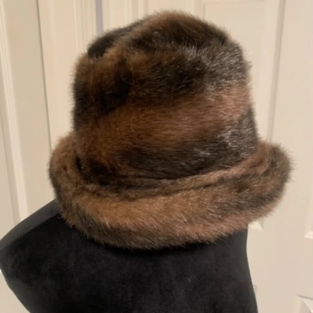 Classy Faux Fur Hat - Image 2