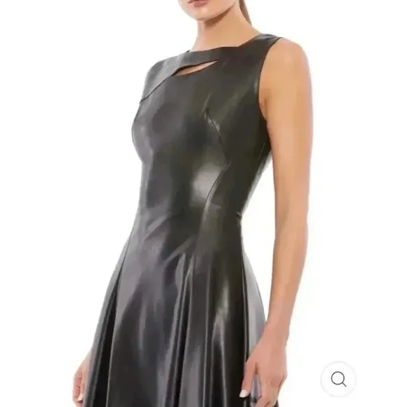Ieena for Mac Duggal Black Faux Leather‎ Fit & Flare Dress Cutout Size 2 - Image 3