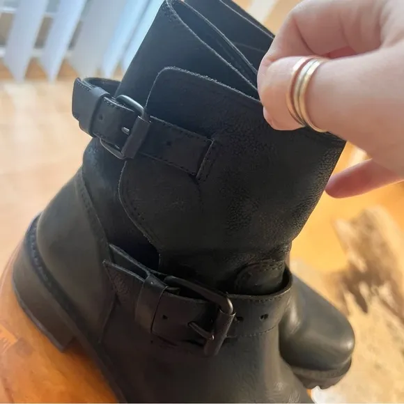 ALL SAINTS Black Leather Nubuck Moto Buckle Boots Women’s Size‎ 37 - Image 9