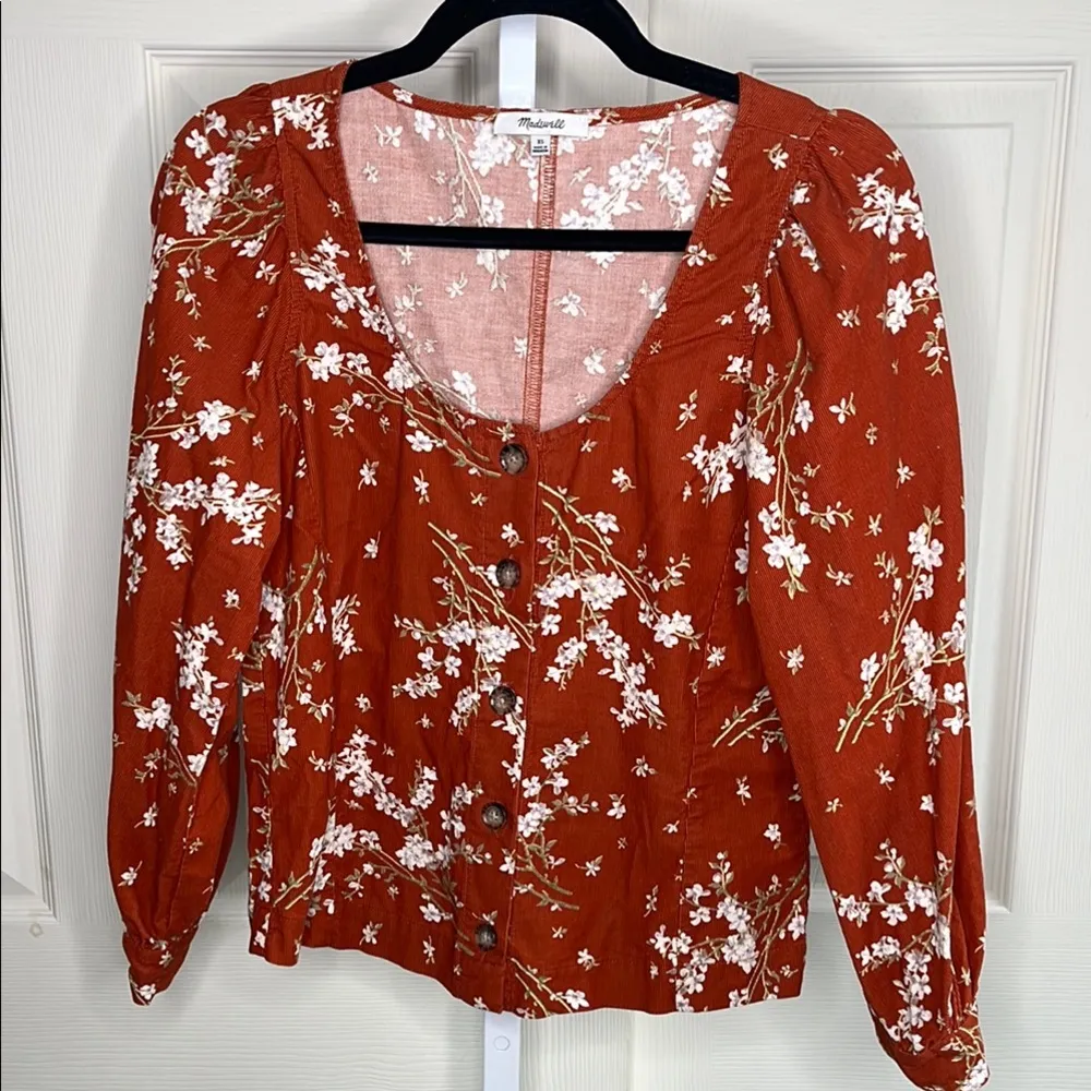 Madewell Corduroy Shirred-Sleeve Button-Front Top in Farmstand Bouquet - Image 2