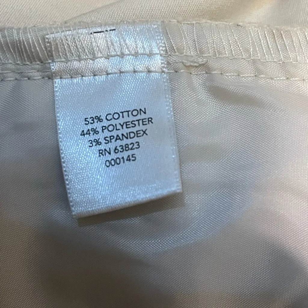 Christopher & Banks khaki pants khakis trousers slacks womans size 6 SHORT EUC - Image 7