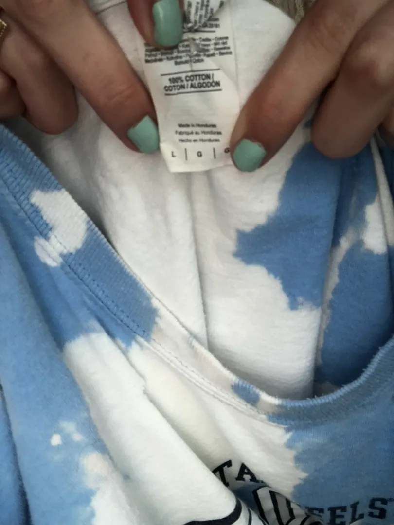 The Vintage Shop UNC Bleached Tee - Image 4