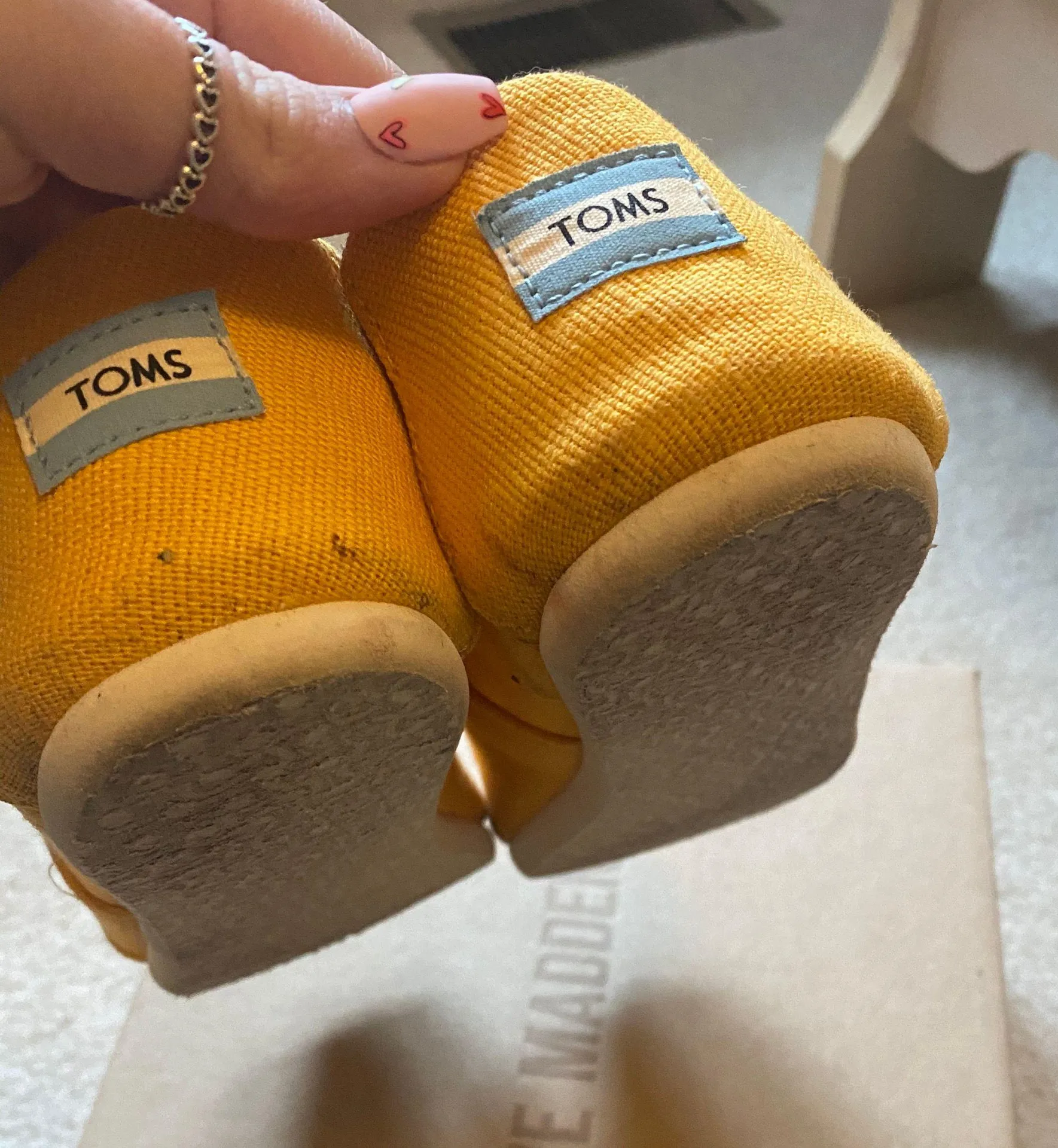 Toms Slip-ons - Image 4