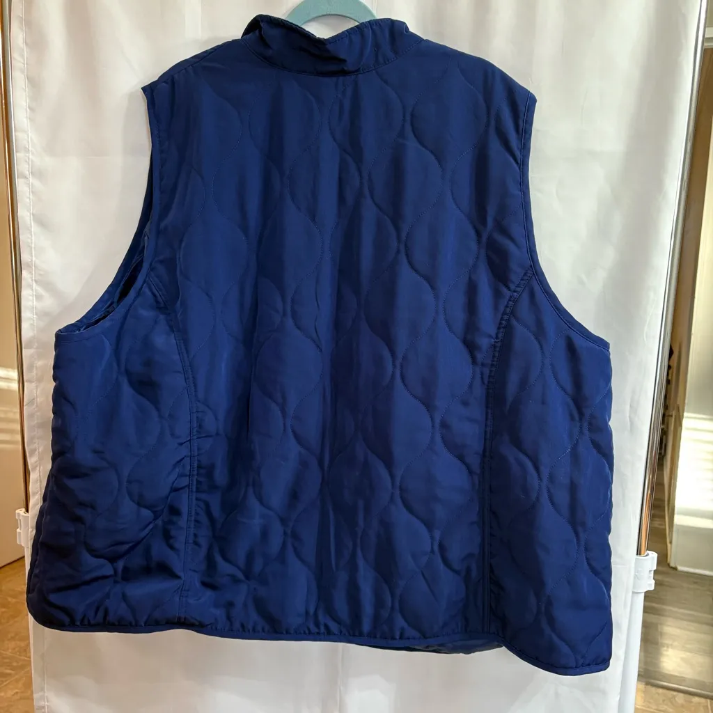 Women’s Avenue 30/32 Blue Quilted Vest Cozy Casual Fall Size undefined - Image 6