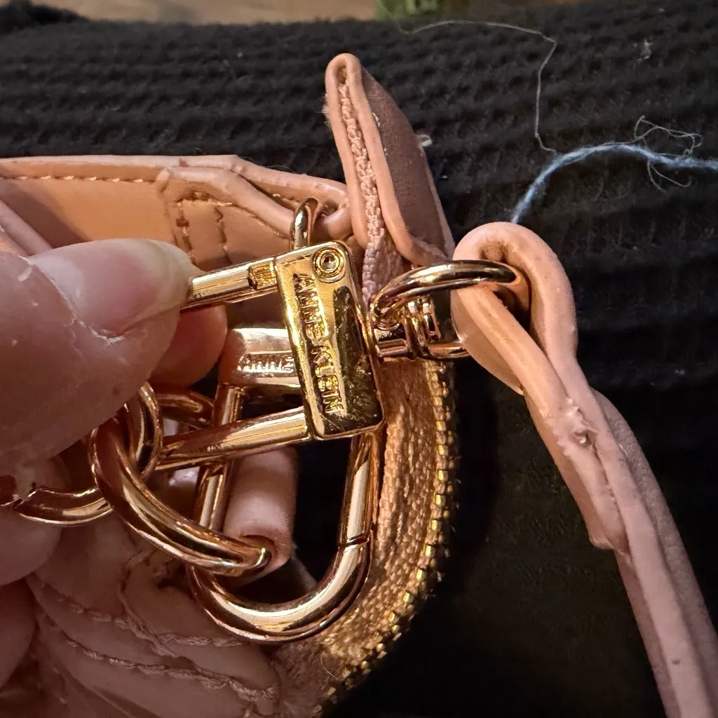 Anne Klein  Pink Quilted Shoulder Bag with detachable strap new - Image 15