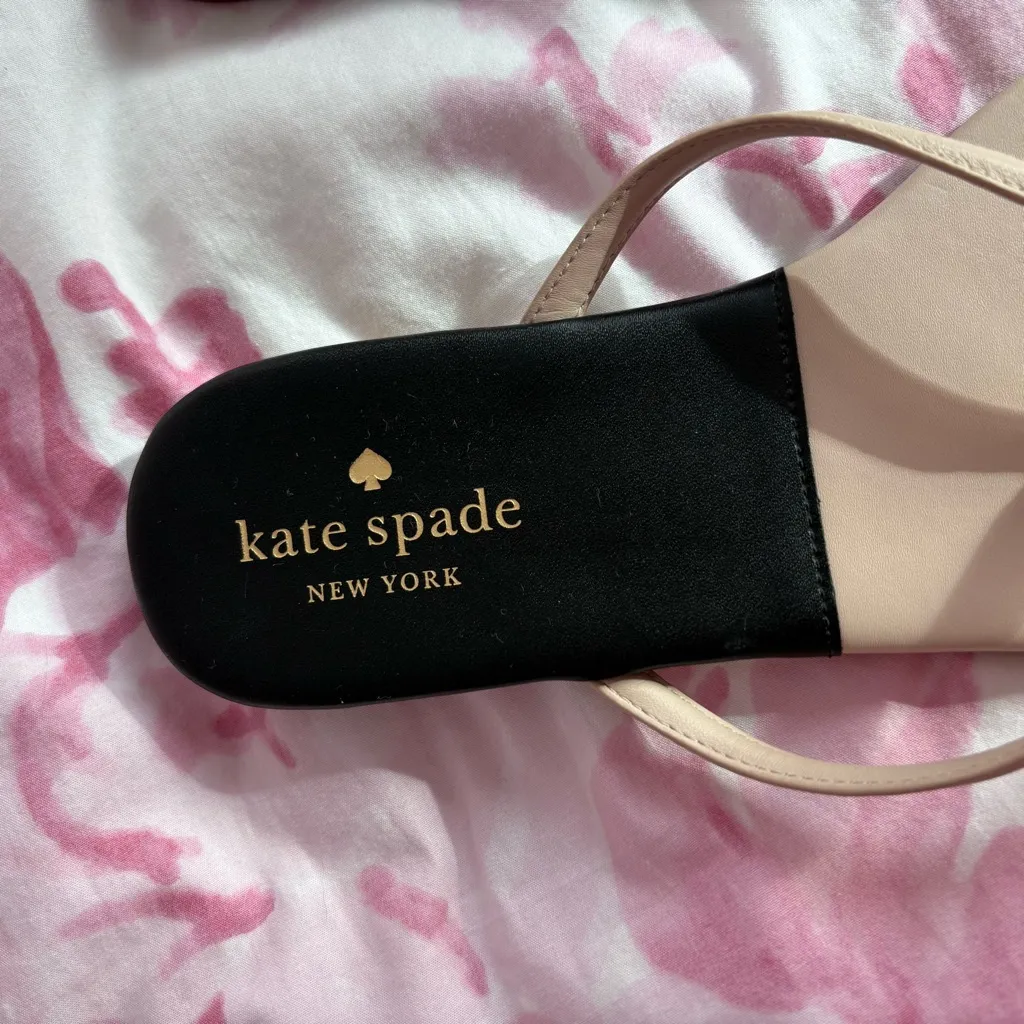 Kate Spade  NWT black and tan flip flop sandals - Image 2