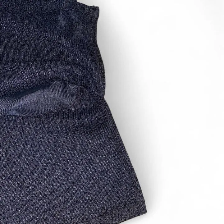 Y2K Rave black knit midi skirt with elastic waist band and slits on side Size M - Image 4