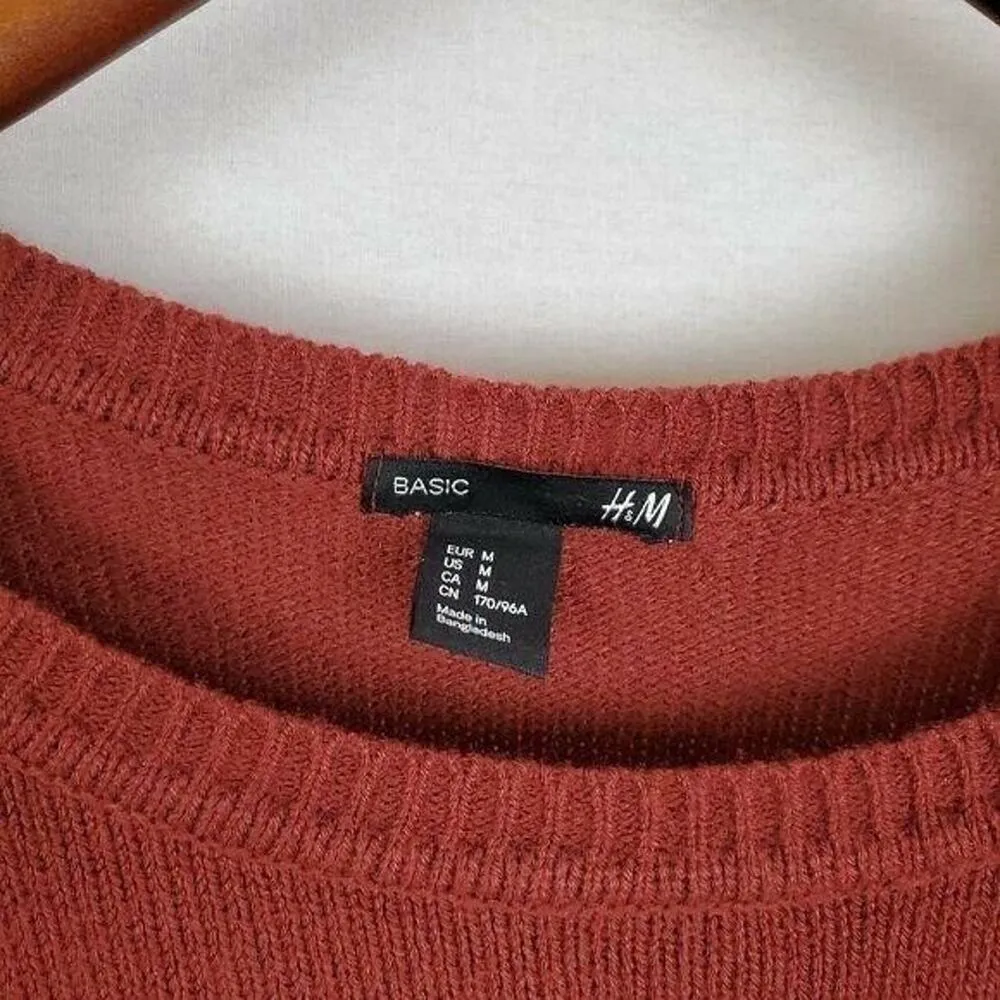 H&M Basic Women's Sweater Medium Indian Red Long Sleeve Crew Neck One Pocket - Image 5