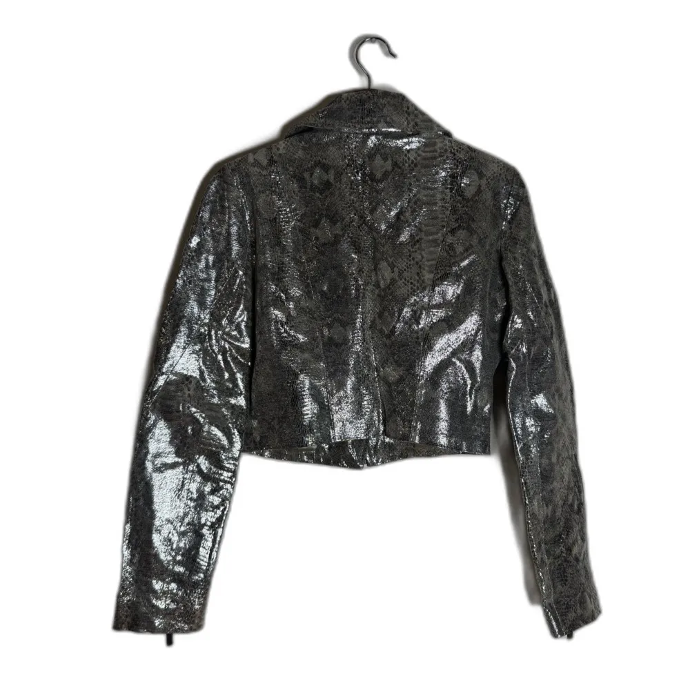 Bebe Jacket Small Silver Cropped Moto Snakeskin Print Metallic Zip y2k disco - Image 9
