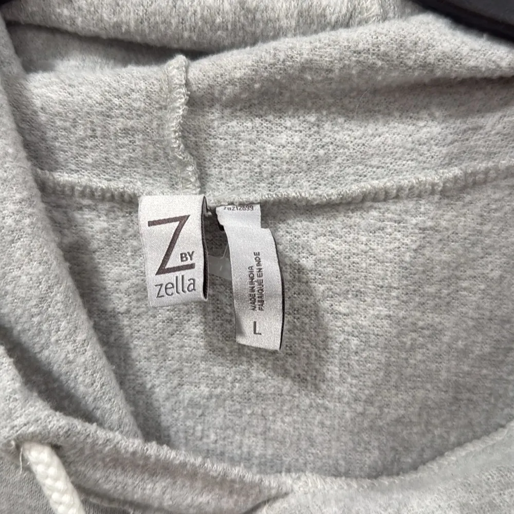 Zella Grey Hoodie with Pocket Size Large EUC - Image 4
